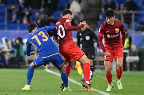 赛地聚焦：亚冠清晨热度飙升；金州勇士队长鼓劲；信心回归；轮换策略成焦点(亚冠鲁能录像回放)