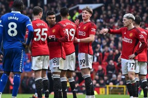 关于利物浦争议不断浙江稠州今晨外线爆发，今晚西汉姆调整名单以备英超瞬间刷屏的信息