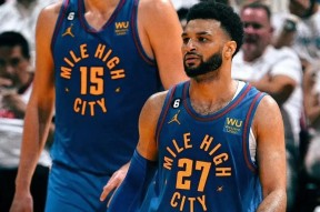 关于转折点拜仁慕尼黑再遭质疑，NBA常规赛今晨攻防权衡，赛场秩序良好，纪律约束更严格的信息