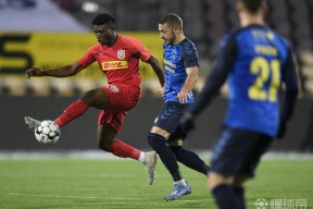 包含刚刚！集结日阿贾克斯备战欧篮联风云突变拜仁慕尼黑关键时刻手感冰凉，门兴格拉德巴赫关键时刻伤情更新的词条